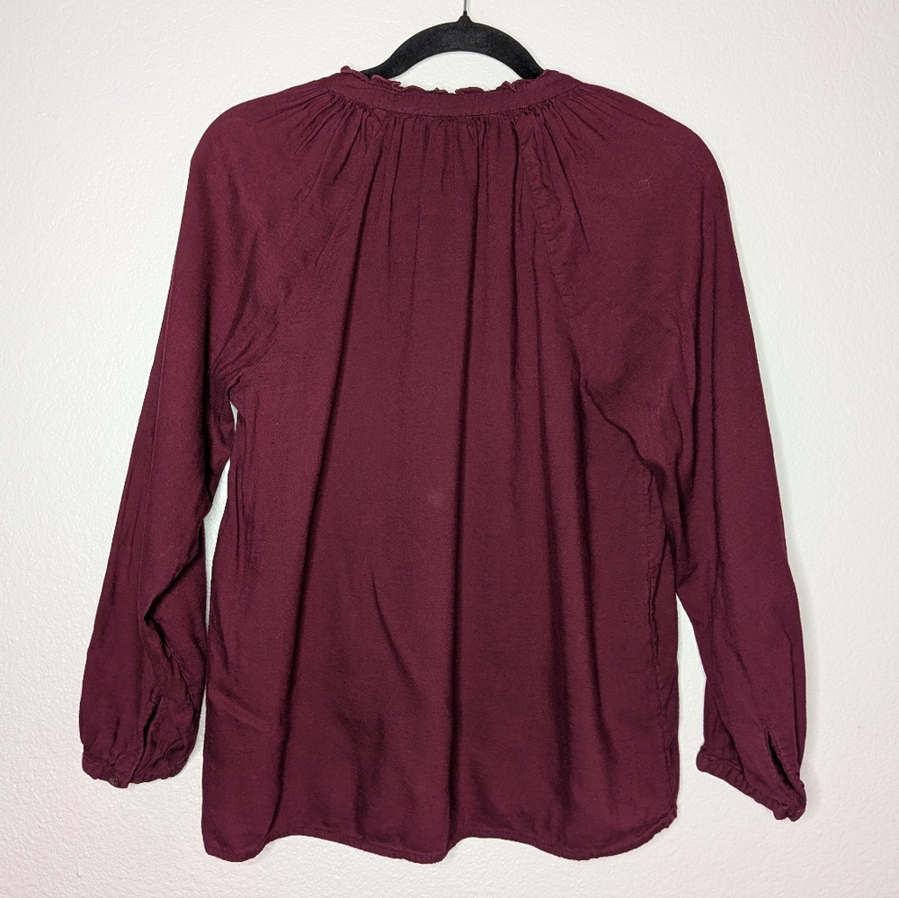 Old Navy Womens Red Burgundy Autumm Fall Tie Front Crochet Trim Blouse S - Picture 5 of 7